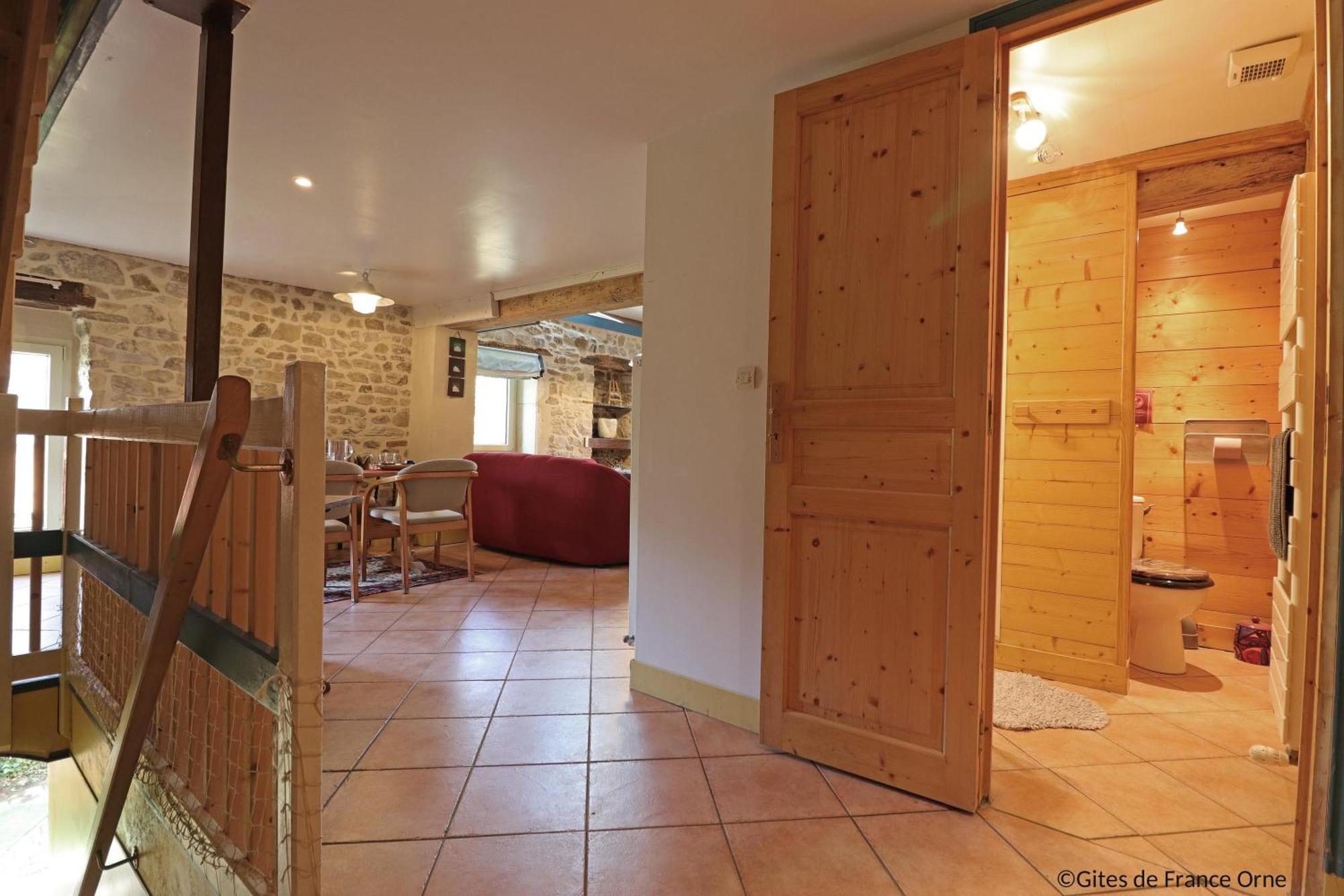La Cage Aux Oiseaux Bed & Breakfast La Lande-de-Goult Eksteriør bilde