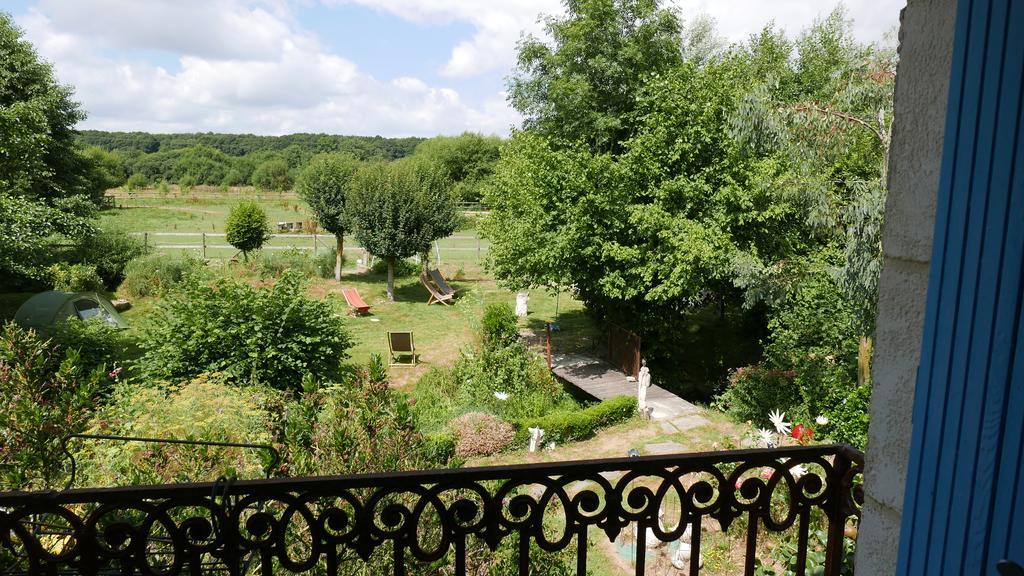 La Cage Aux Oiseaux Bed & Breakfast La Lande-de-Goult Eksteriør bilde