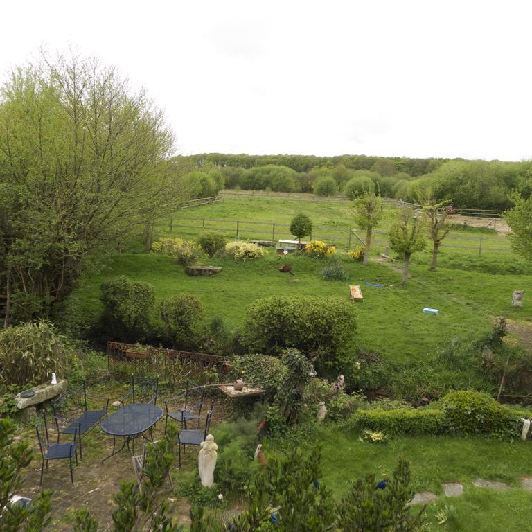 La Cage Aux Oiseaux Bed & Breakfast La Lande-de-Goult Eksteriør bilde